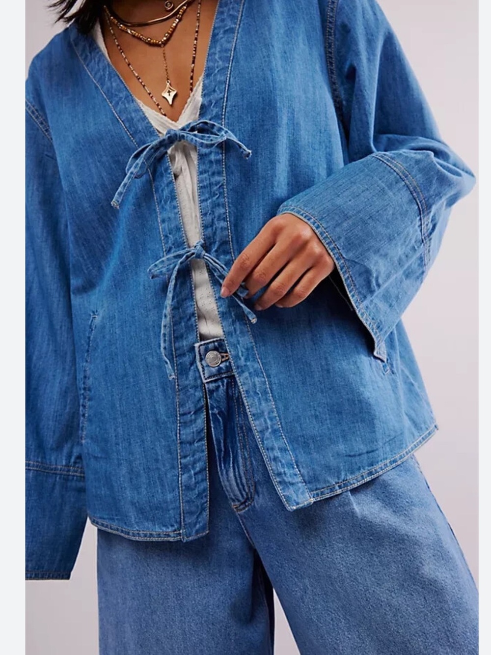 Free People Dragonfly Blue Denim Jean Jacket with Ties size Large 100% Cotton - Picture 2 of 13